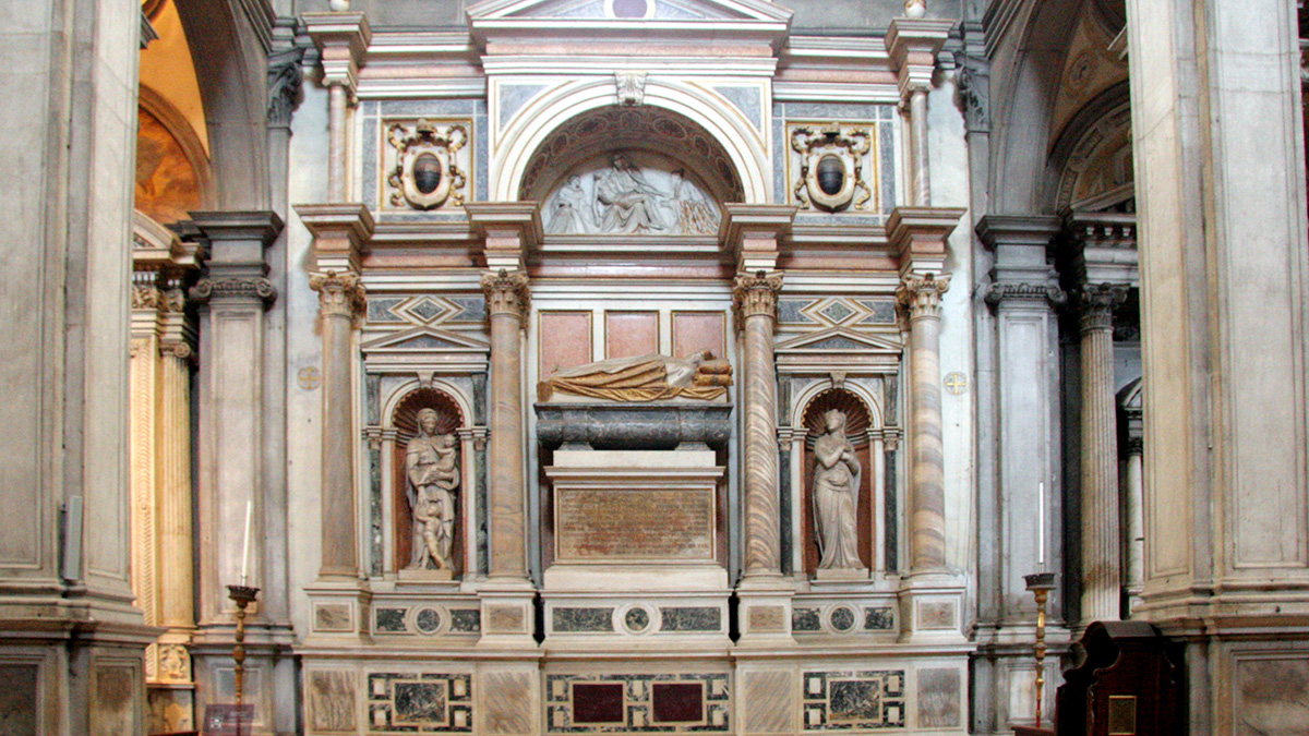 Tumba del dogo Francesco Venier en la iglesia de San Salvador de Venecia