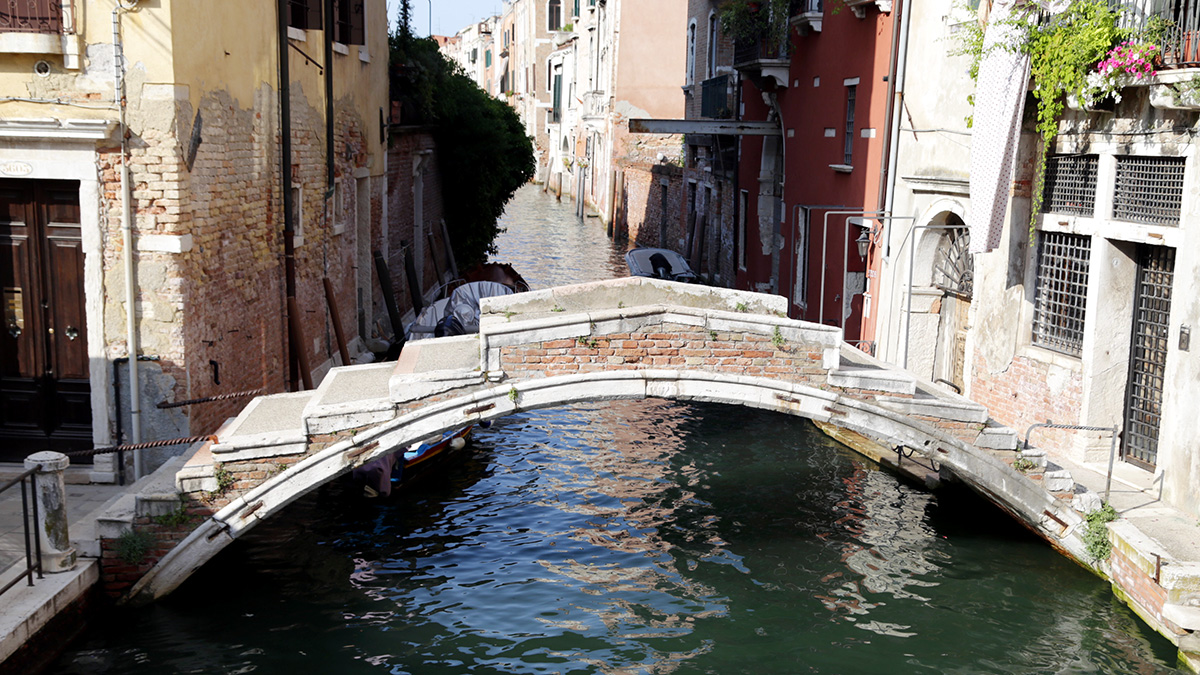 Puente Chiodo en Venecia