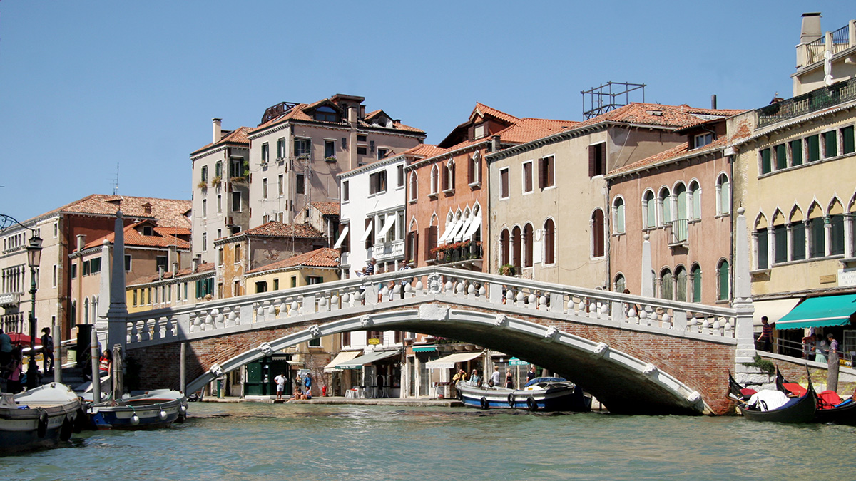 Ponte delle Guglie en Venecia